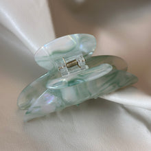 Load image into Gallery viewer, Green Marble Large Hair Claw
