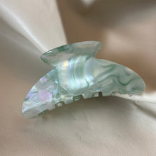 Load image into Gallery viewer, Green Marble Large Hair Claw
